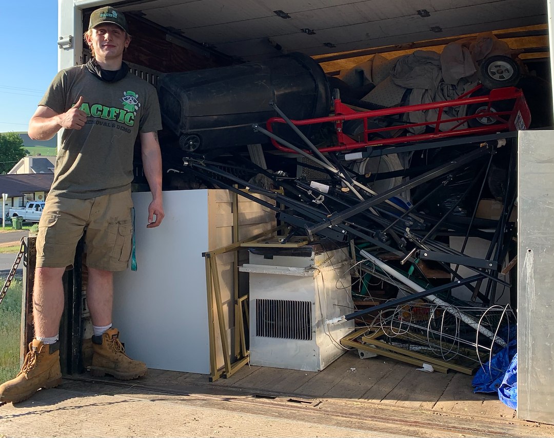 Garage Clean Out in Lacrosse